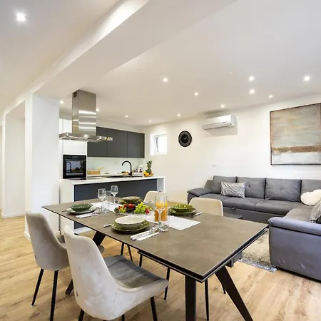 Pet Friendly In Split
